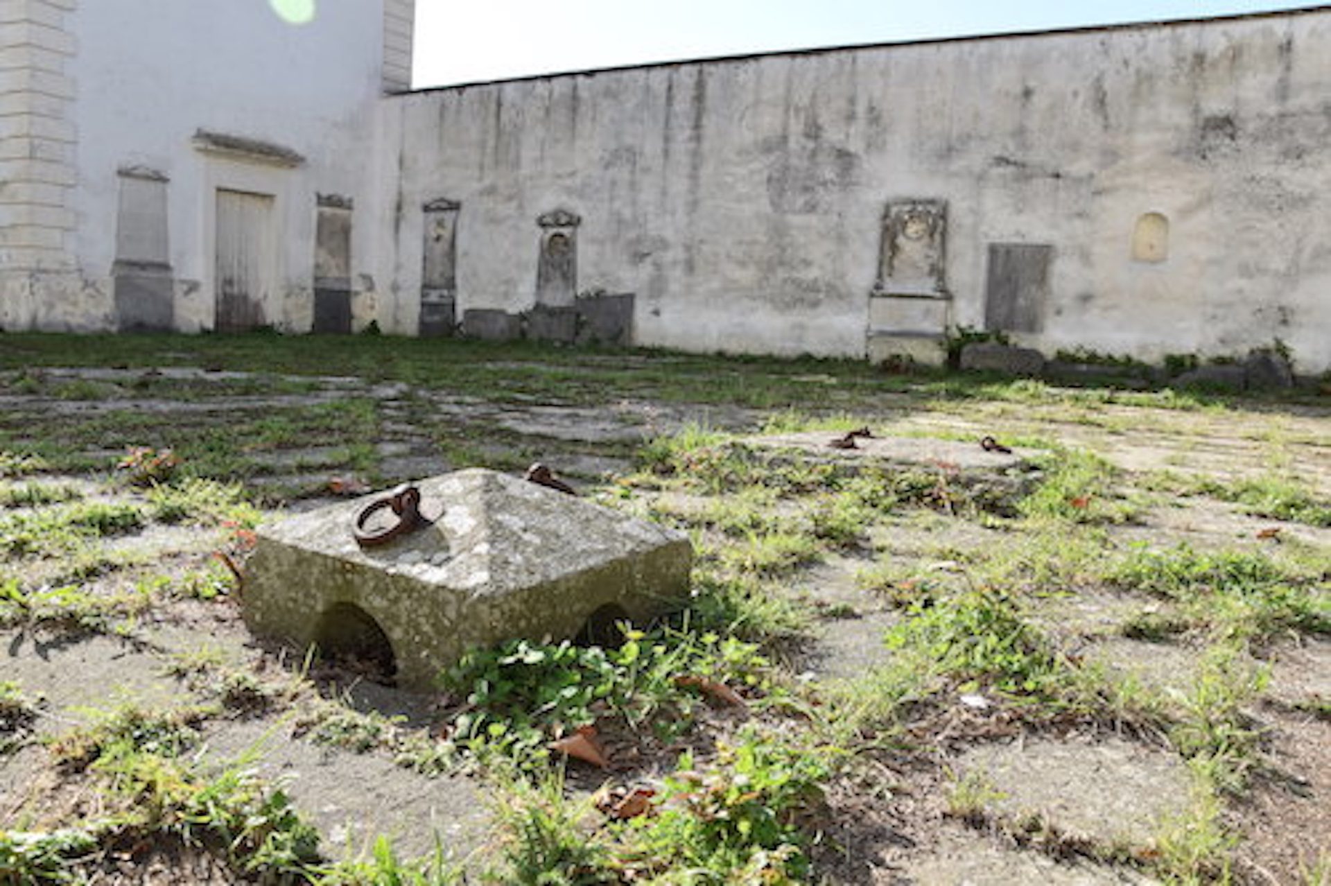 Albano Cemetery, Albano - 07.JPG